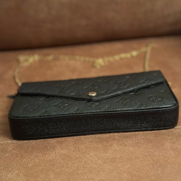 Louis Vuitton Felicie Pochette Monogram Empreinte Leather - Picture 11 of 15